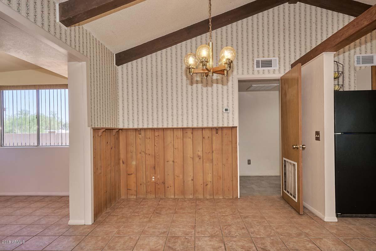731 North Merrill Road Mesa, AZ 85207 - Photo 10 of 33 Dining Room2