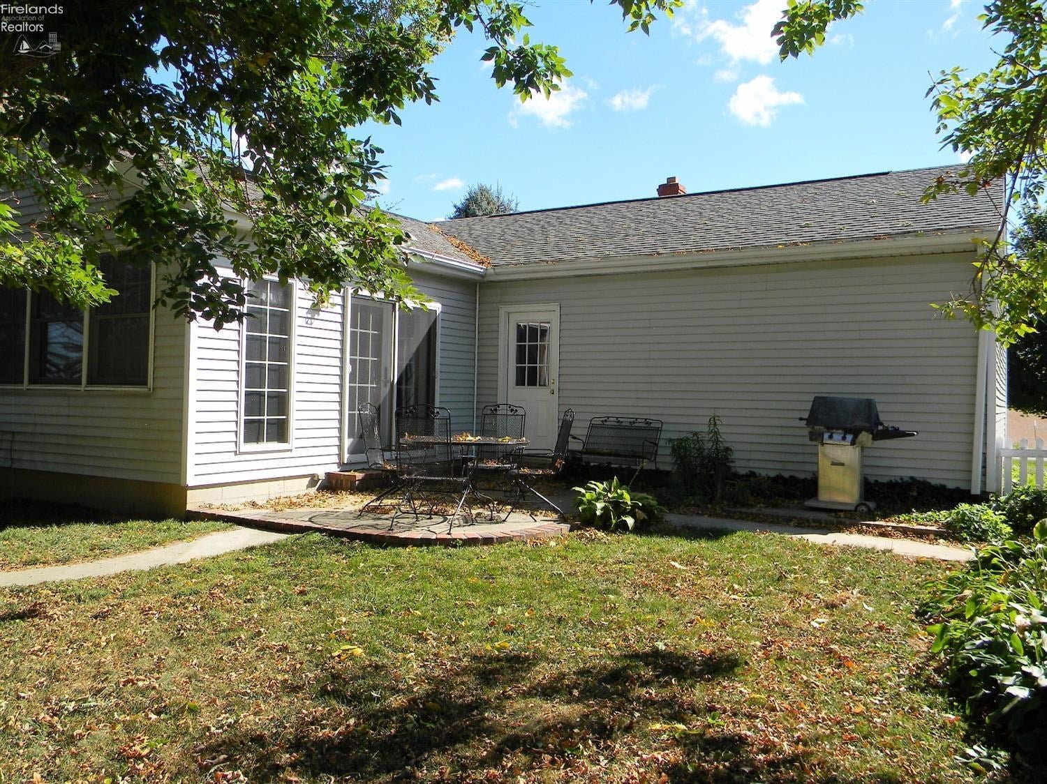 2303 Mudbrook Road Huron, OH 44839 - Photo 3 of 10 Gallery Image 3