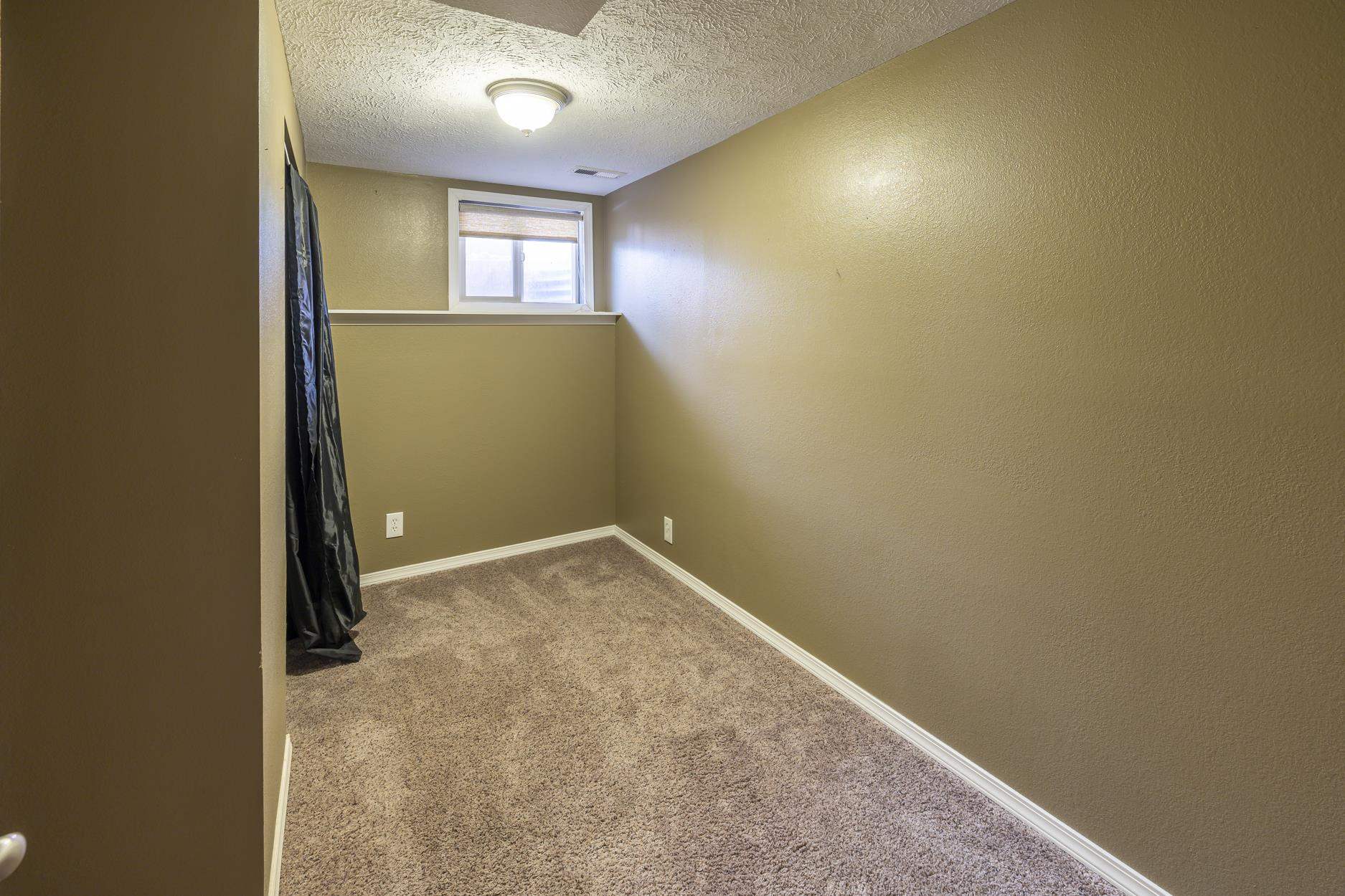 306 West Ballard Road Colbert, WA 99005 - Photo 33 of 44