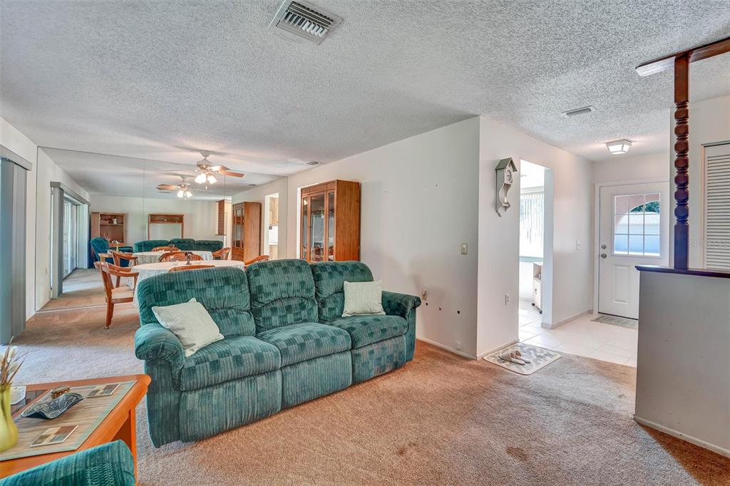 10815 Teer Lane Port Richey, FL 34668 - Photo 5 of 23