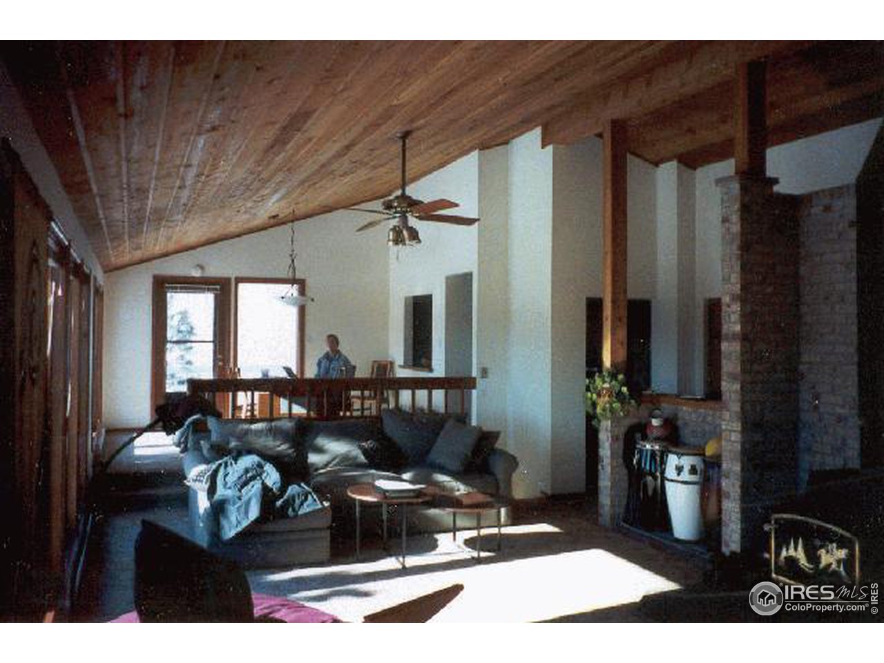 121 Chapman Road Boulder, CO 80302 - Photo 3 of 5 a living room with furniture