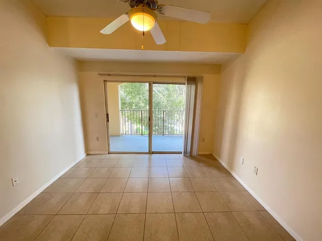 $1,950 | 4211 San Marino Boulevard, Unit 305, West Palm Beach, FL 33409