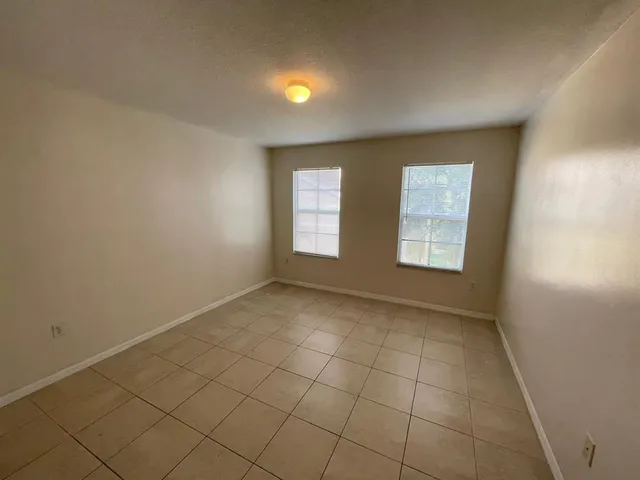 $1,950 | 4211 San Marino Boulevard, Unit 305, West Palm Beach, FL 33409