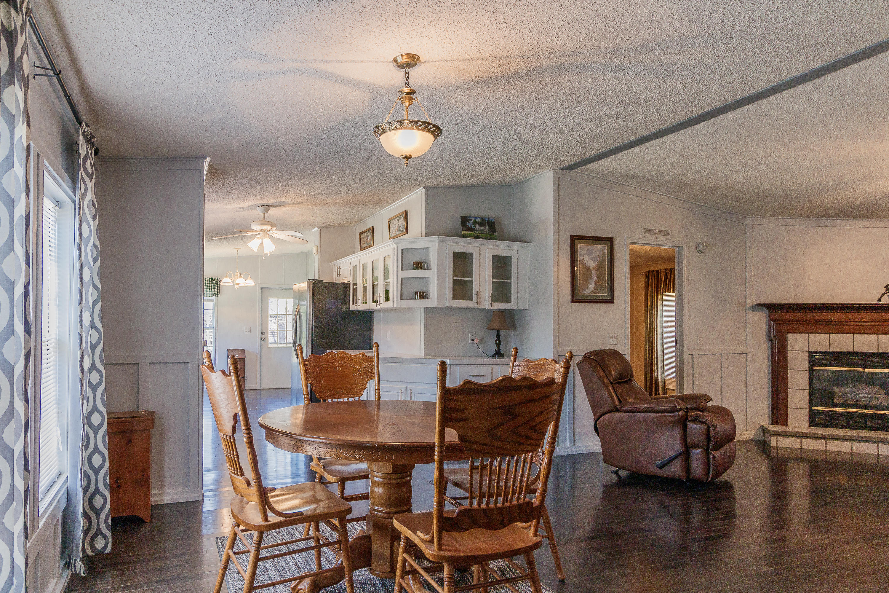 156 Springvale Lane Rock Spring, GA 30739 - Photo 7 of 35 Great Room 1