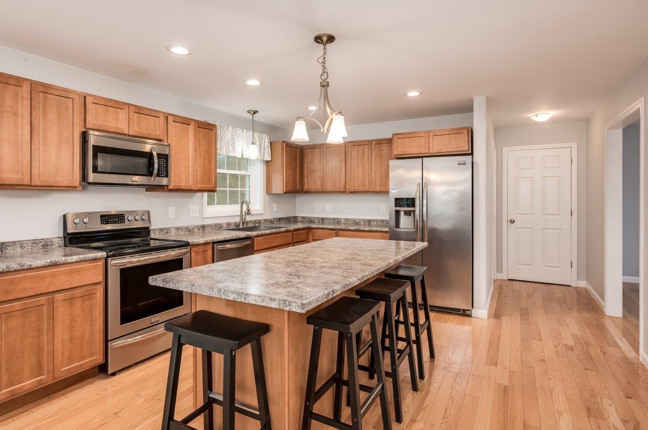 367 Greenhill Road Barrington, NH 03825 - Photo 7 of 45
