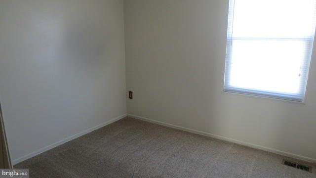 17533 Kohlhoss Road Poolesville, MD 20837 - Photo 11 of 14 an empty room with a window