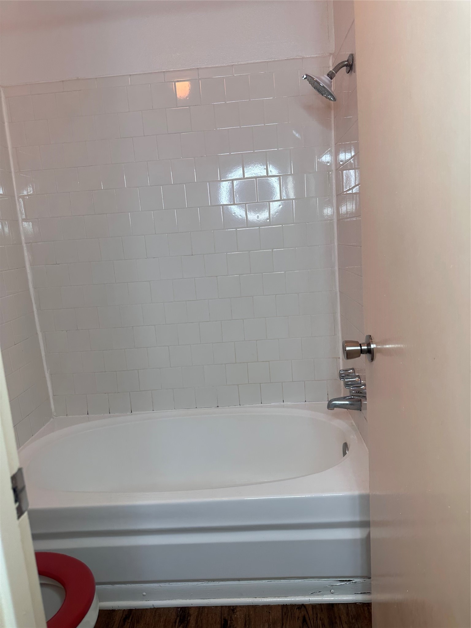 1413 Bonanza Road, Unit 413 Houston, TX 77062 - Photo 29 of 39 a bathroom with a shower and toilet