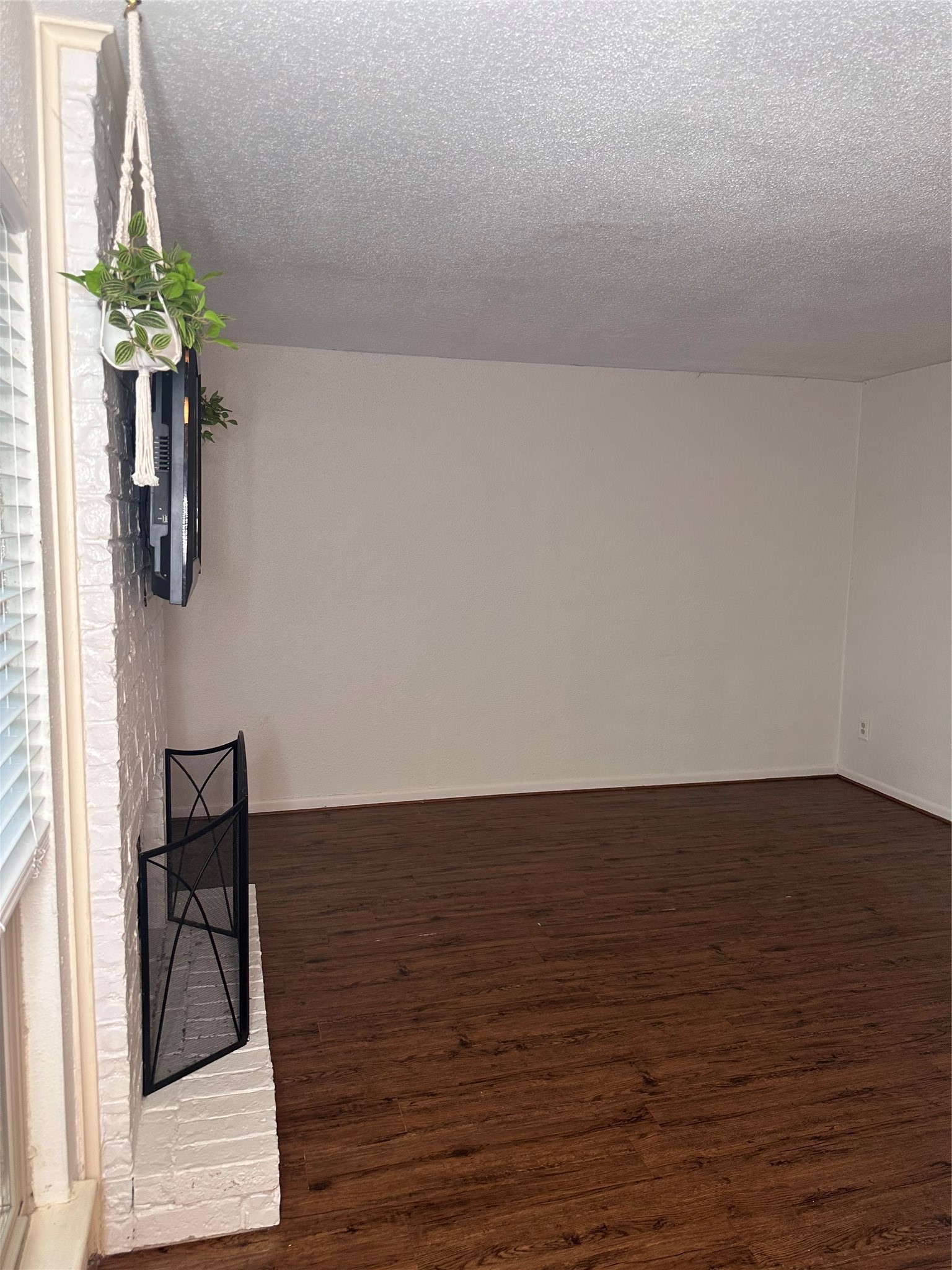 1413 Bonanza Road, Unit 413 Houston, TX 77062 - Photo 6 of 39 a view of dining room with furniture and wooden floor