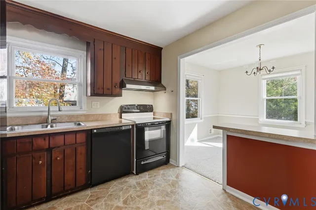 $329,000 | 10008 Terri Lynn Court, North Chesterfield, VA 23235