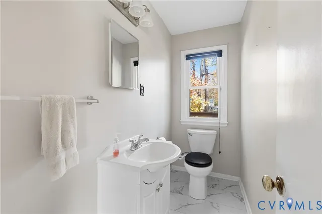 $329,000 | 10008 Terri Lynn Court, North Chesterfield, VA 23235