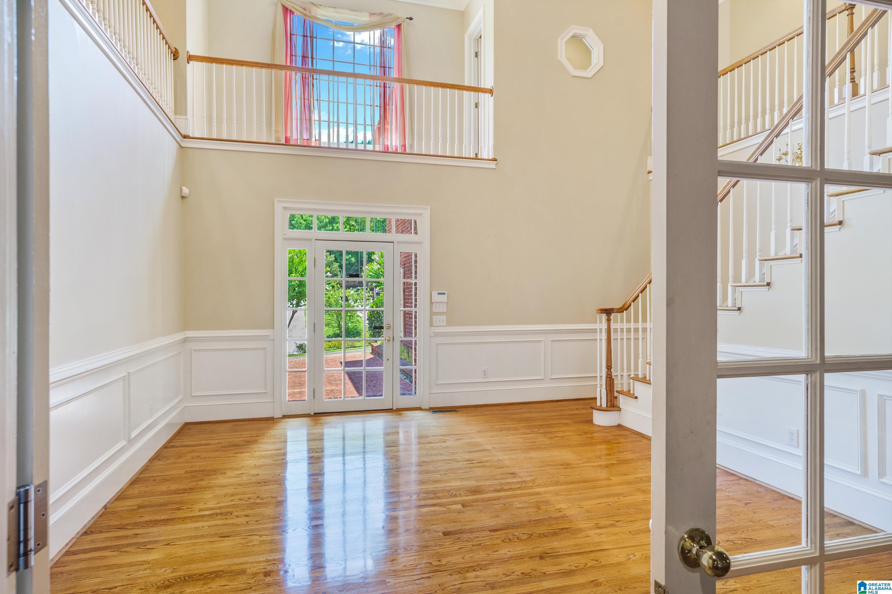 164 Windsor Lane Pelham, AL 35124 - Photo 5 of 50