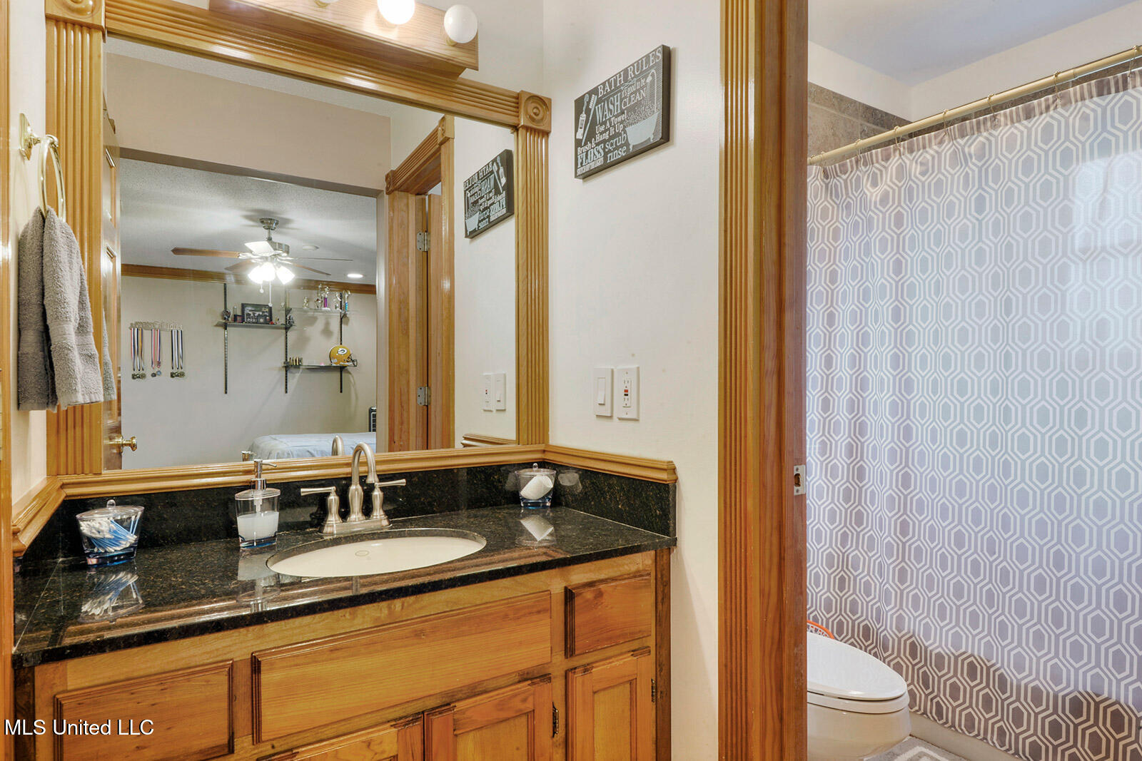 14300 Hatten Lane Gulfport, MS 39503 - Photo 25 of 48 Bedroom 2 with Bath