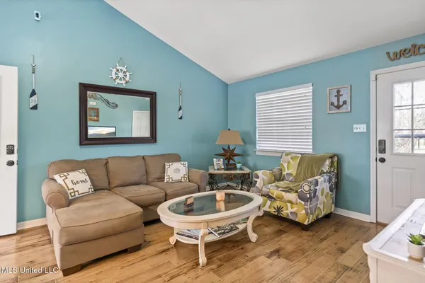 $895,000 | 14300 Hatten Lane, Gulfport, MS 39503
