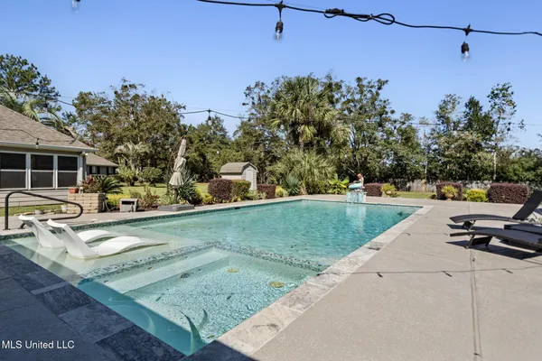 $895,000 | 14300 Hatten Lane, Gulfport, MS 39503