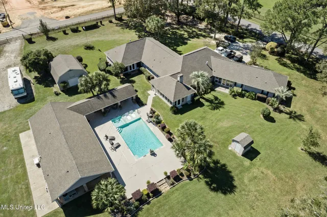 $895,000 | 14300 Hatten Lane, Gulfport, MS 39503