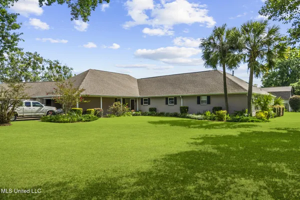 $895,000 | 14300 Hatten Lane, Gulfport, MS 39503