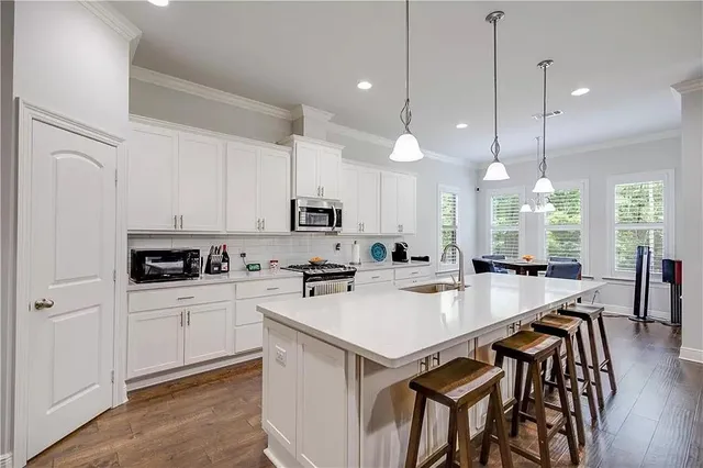 $490,000 | 724 Perrilloux Trace Avenue, Madisonville, LA 70447