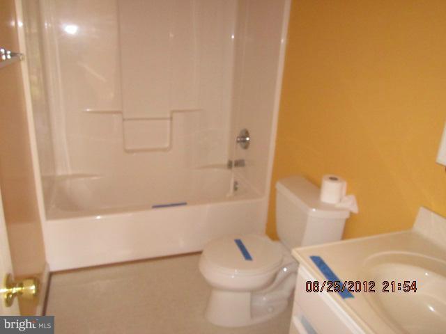 1750 Lottie Fowler Road Prince Frederick, MD 20678 - Photo 11 of 14 Bath