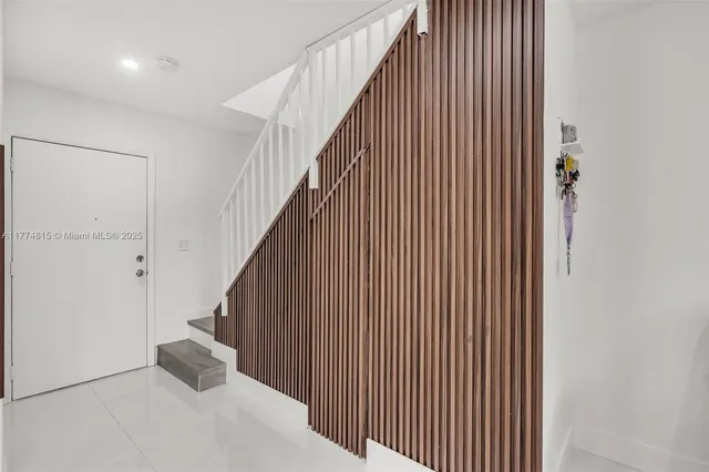 $425,000 | 8775 Park Boulevard, Unit 111, Miami, FL 33172