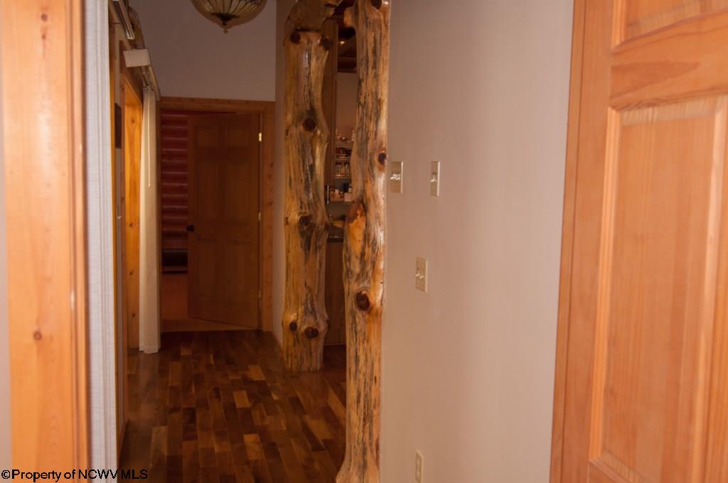 7720 Horseshoe Run Road Parsons, WV 26287 - Photo 17 of 20 Gallery Image 17