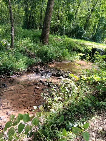 $500,000 | 38 Friendly Lane, McCaysville, GA 30555