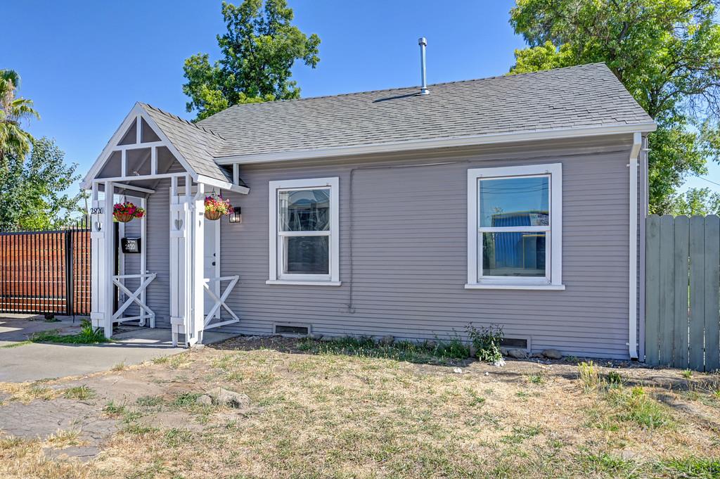 2820 Fruitridge Road Sacramento, CA 95820 - Photo 6 of 68