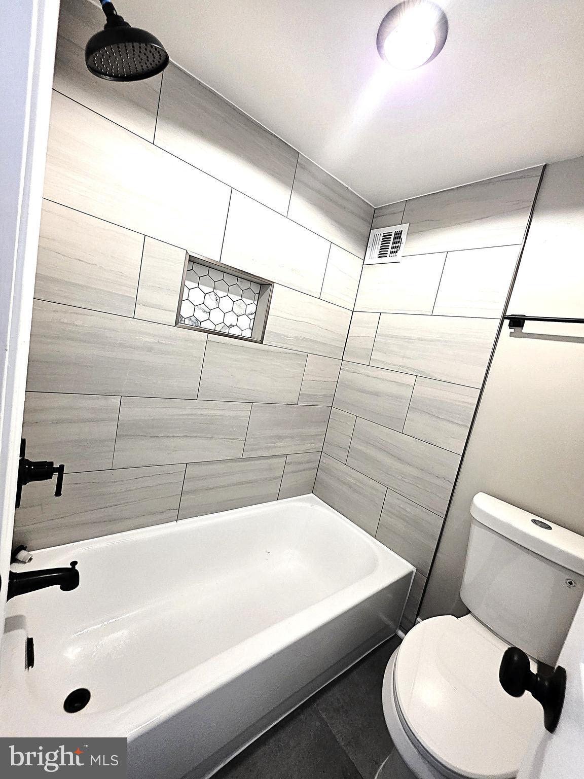 1836 Metzerott Road, Unit 427 Adelphi, MD 20783 - Photo 22 of 29