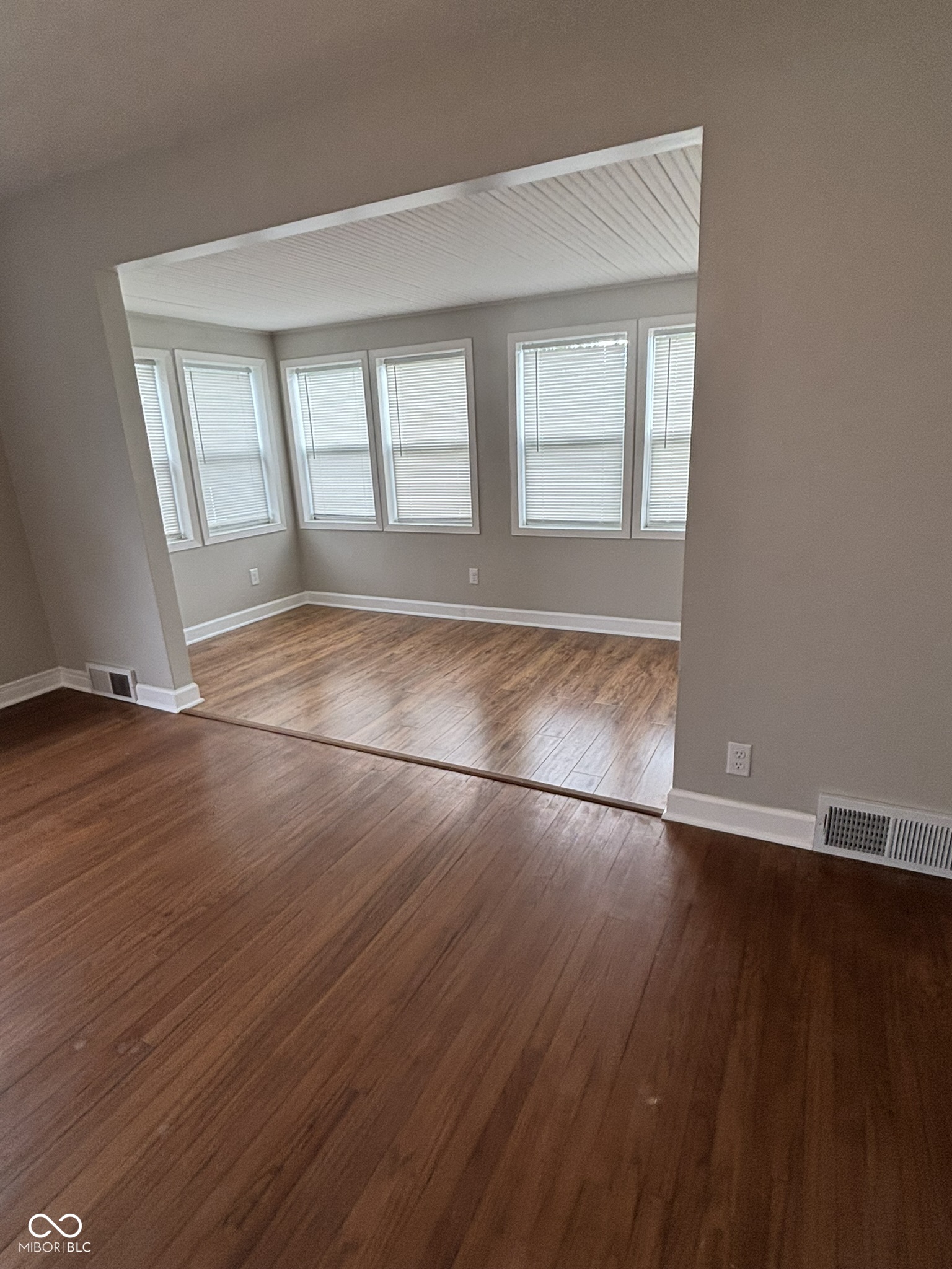 Undisclosed Address Beech Grove, IN 46107 - Photo 13 of 27