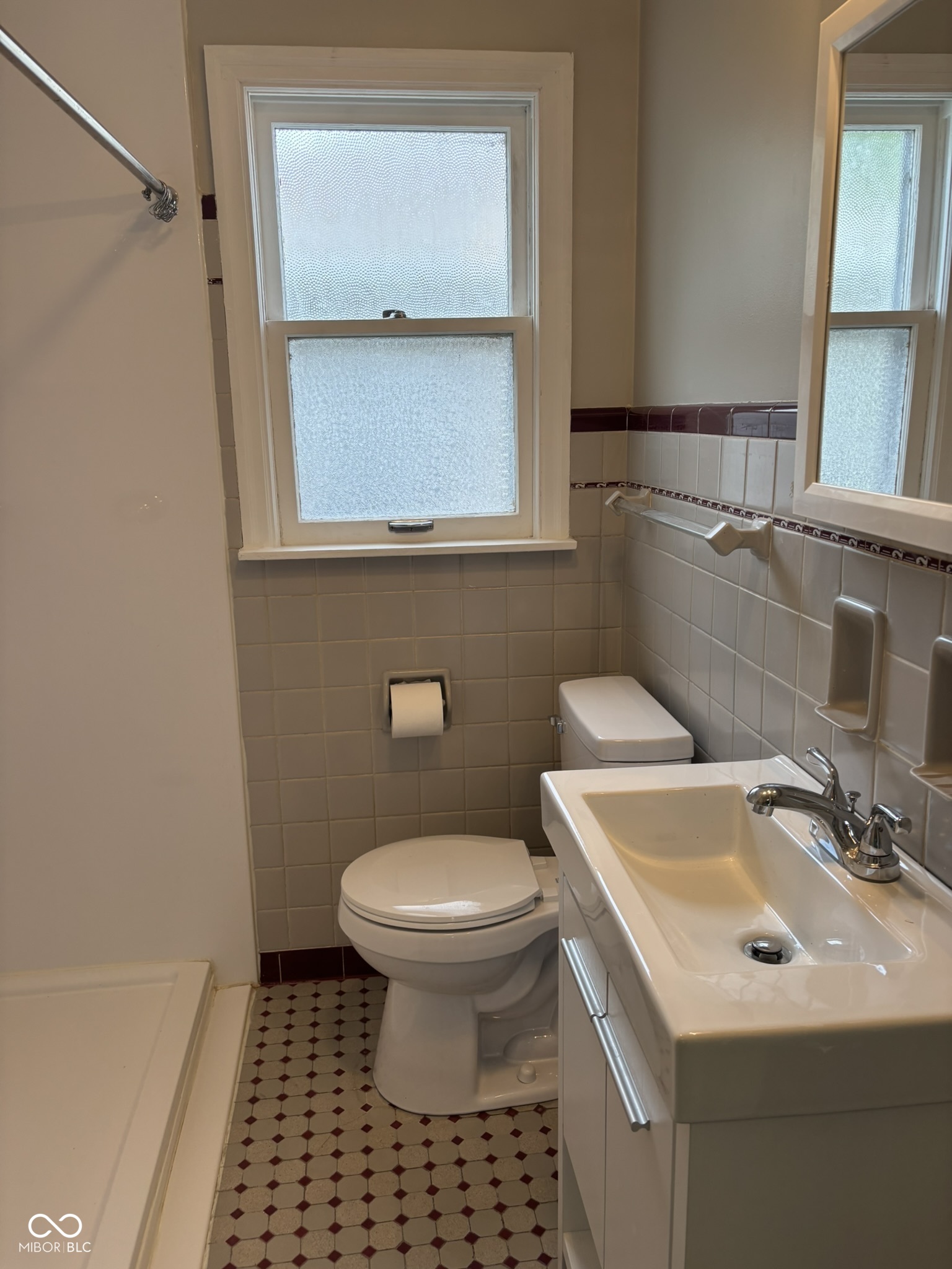 Undisclosed Address Beech Grove, IN 46107 - Photo 16 of 27