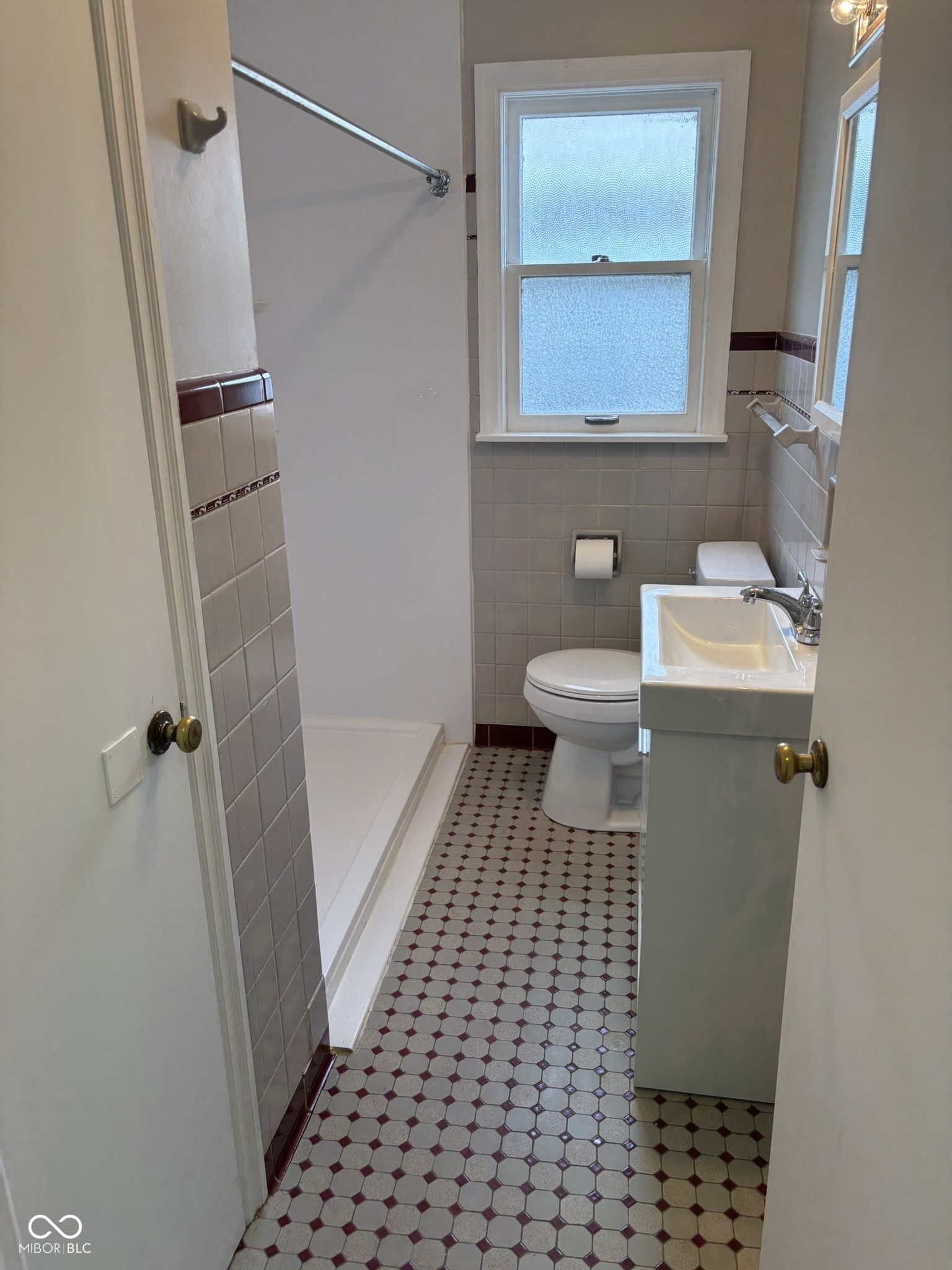 Undisclosed Address Beech Grove, IN 46107 - Photo 17 of 27