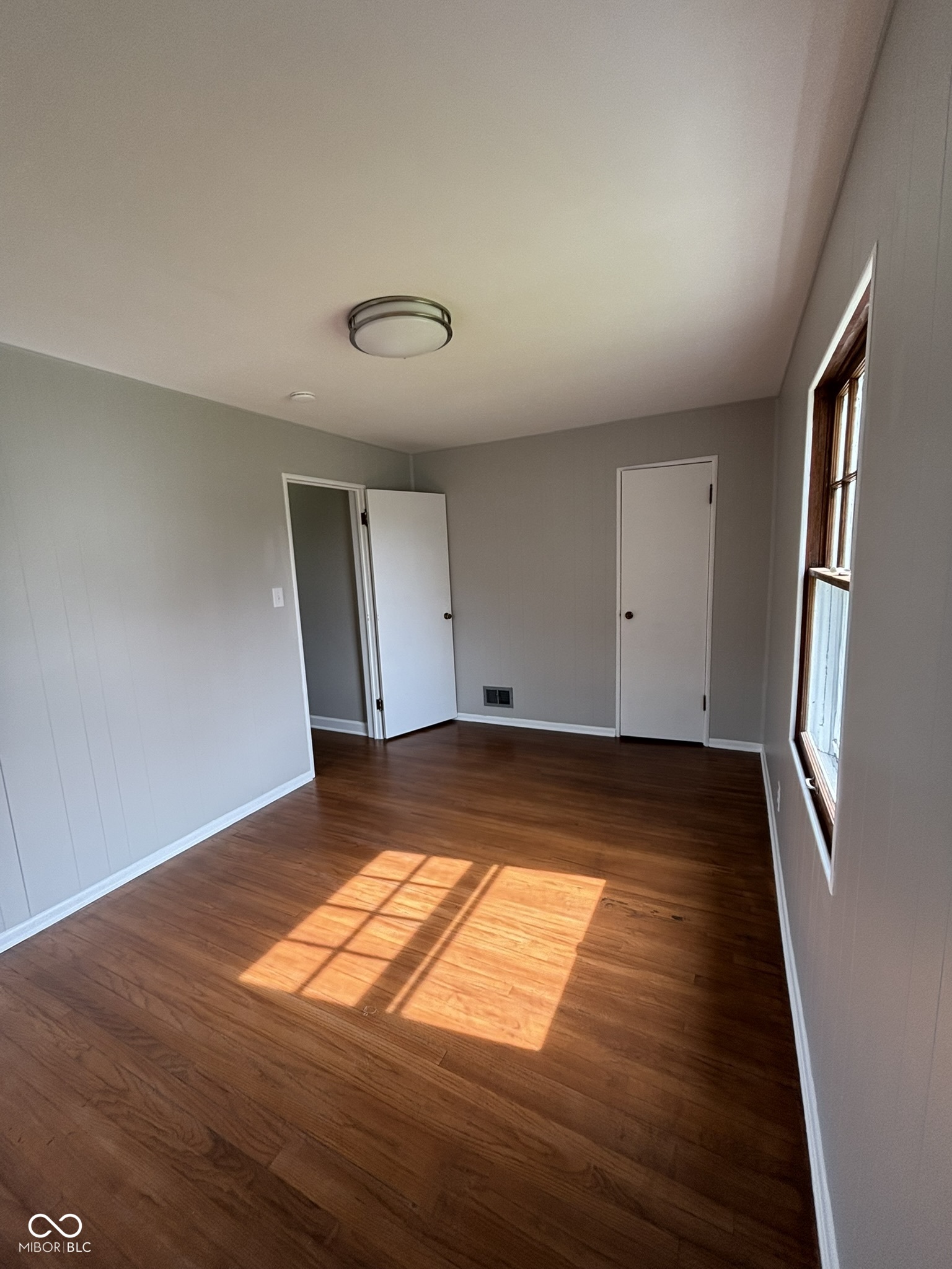Undisclosed Address Beech Grove, IN 46107 - Photo 20 of 27
