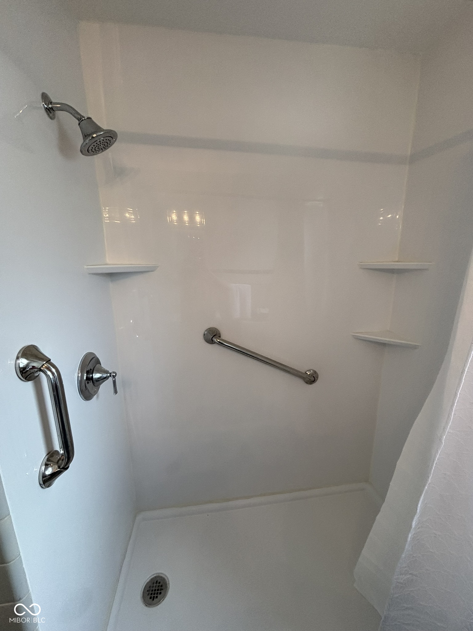 Undisclosed Address Beech Grove, IN 46107 - Photo 7 of 27