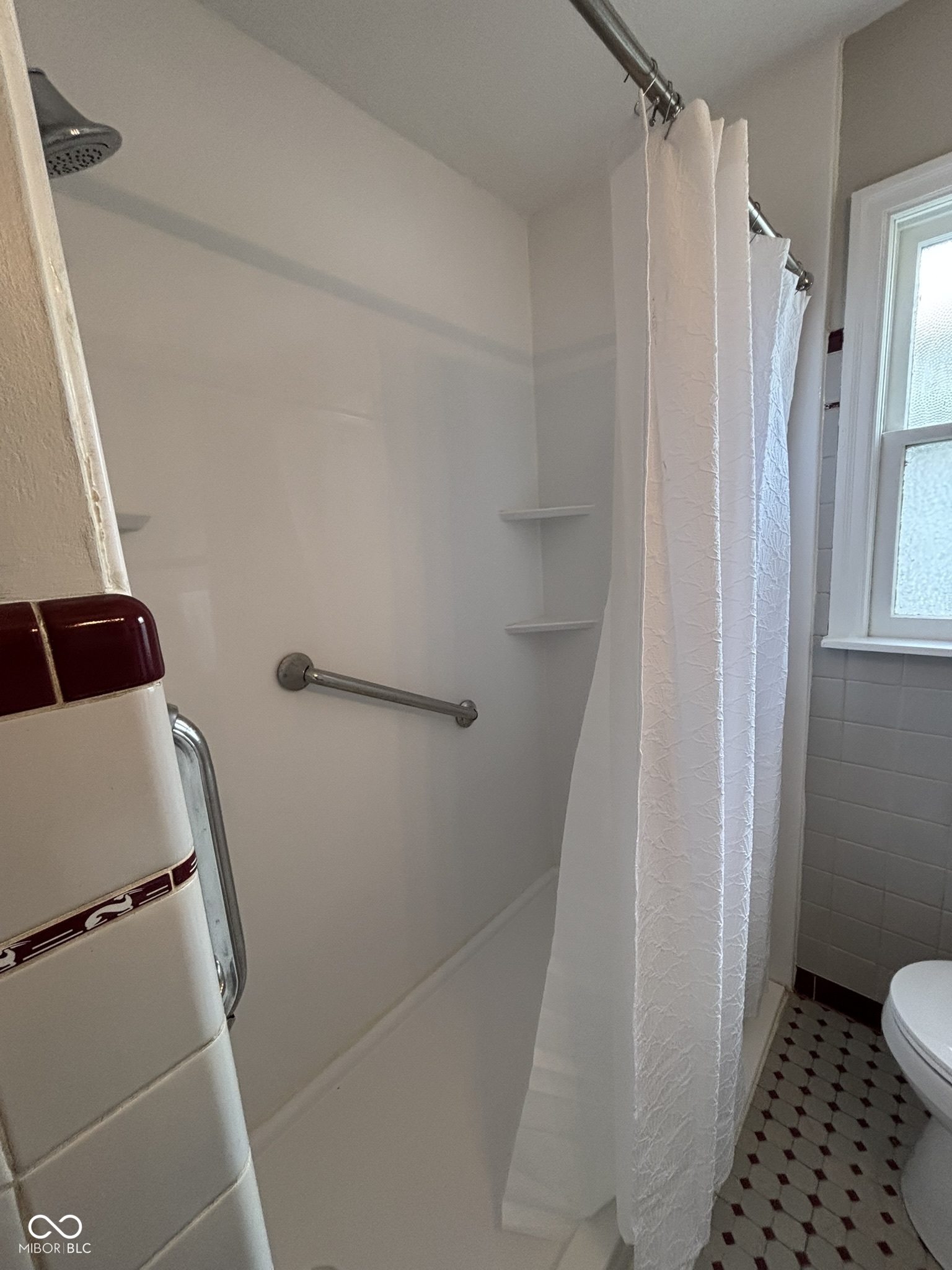 Undisclosed Address Beech Grove, IN 46107 - Photo 8 of 27