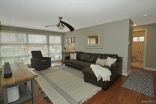 $299,900 | 521 Woodstock Avenue, Tonawanda, NY 14150