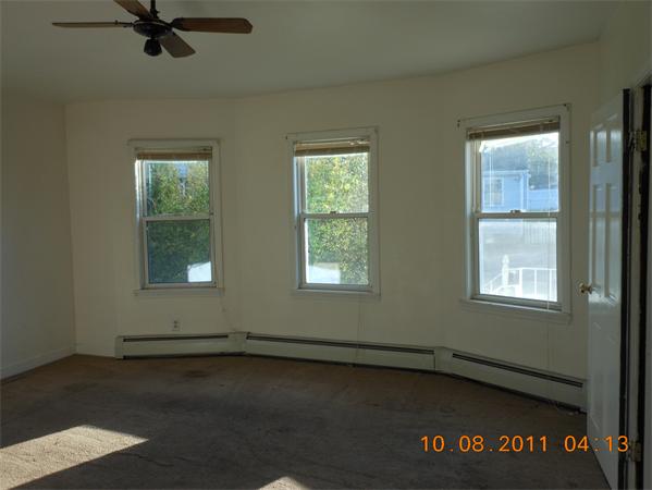 31 Comet Road Methuen, MA 01844 - Photo 8 of 24 Gallery Image 8