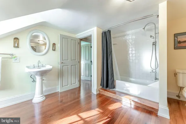 $1,600,000 | 630 Washington Lane, Jenkintown, PA 19046