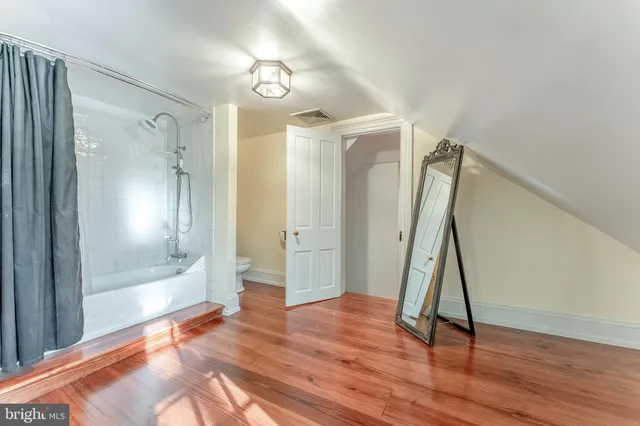 $1,600,000 | 630 Washington Lane, Jenkintown, PA 19046