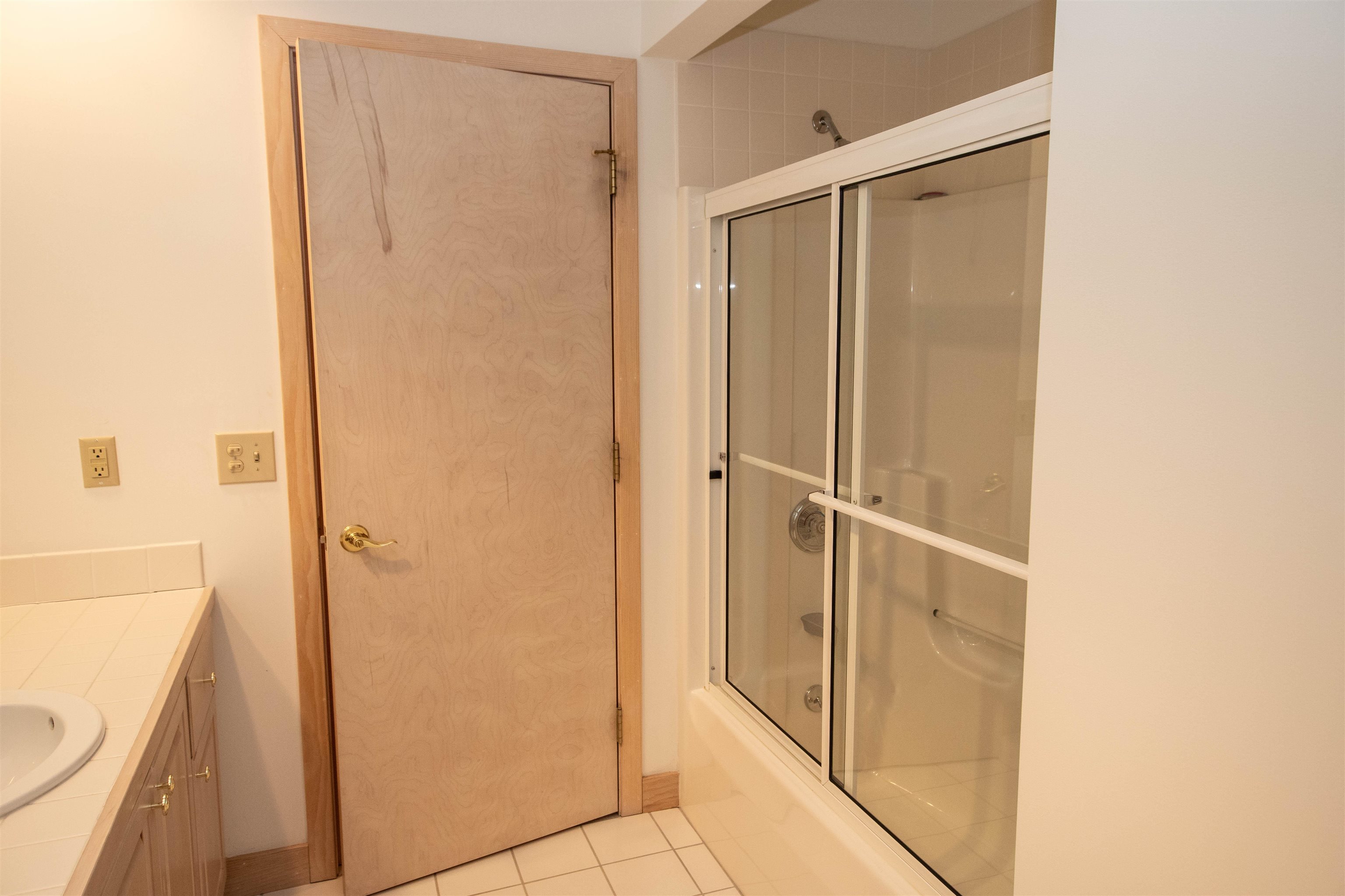145 Ledgewood Road, Unit D7 Ludlow, VT 05149 - Photo 11 of 30 Gallery Image 11