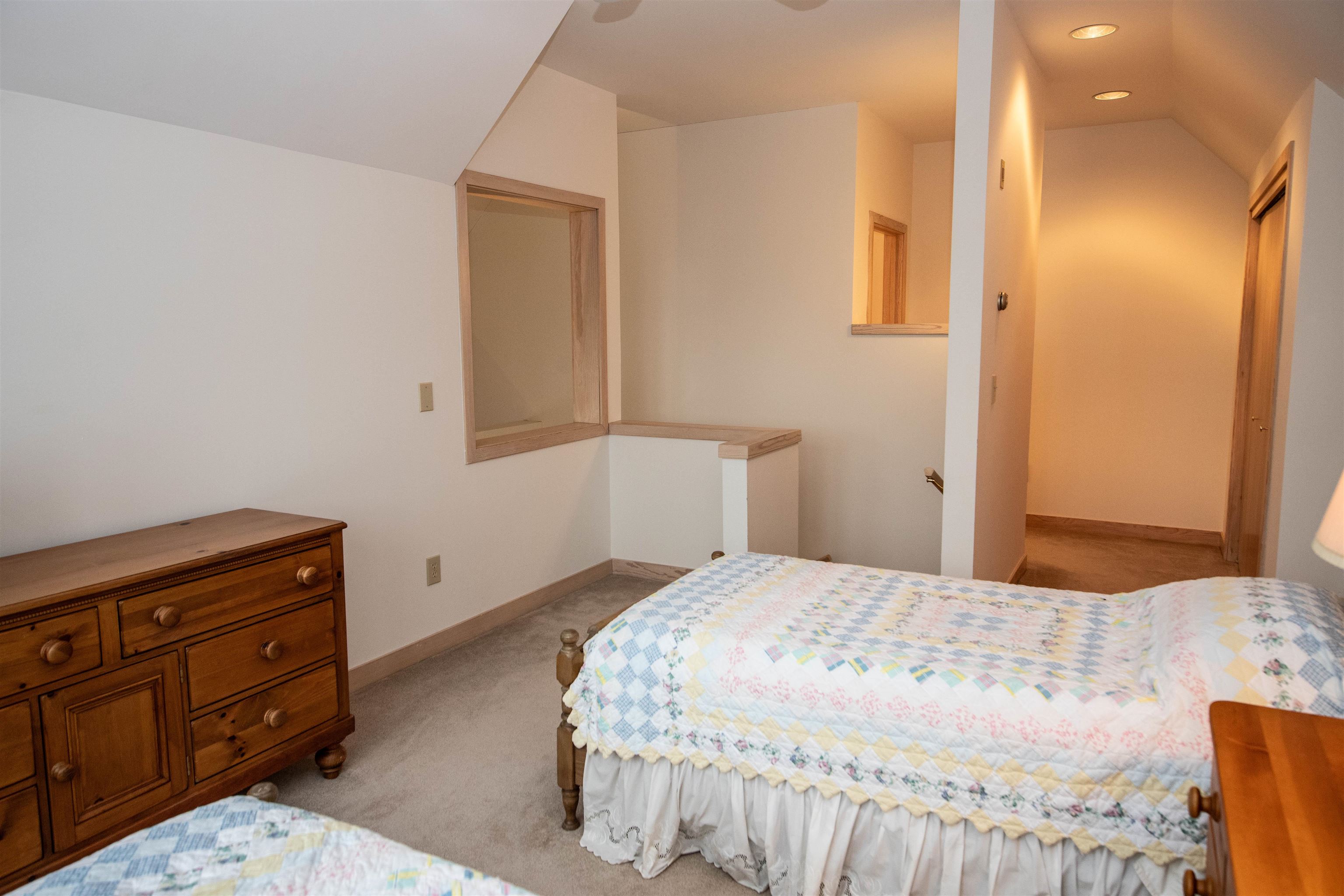 145 Ledgewood Road, Unit D7 Ludlow, VT 05149 - Photo 14 of 30 Gallery Image 14