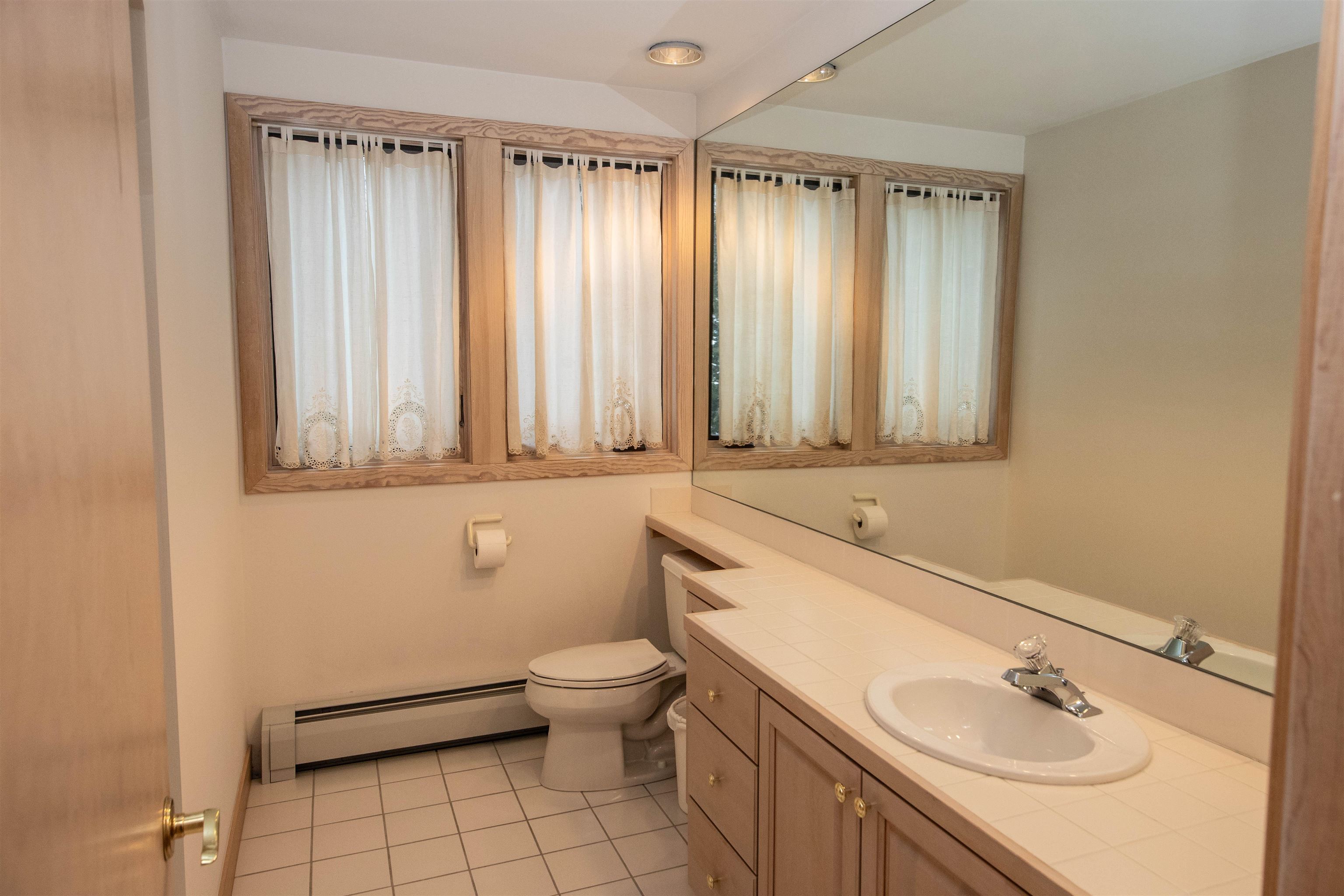 145 Ledgewood Road, Unit D7 Ludlow, VT 05149 - Photo 10 of 30 Gallery Image 10