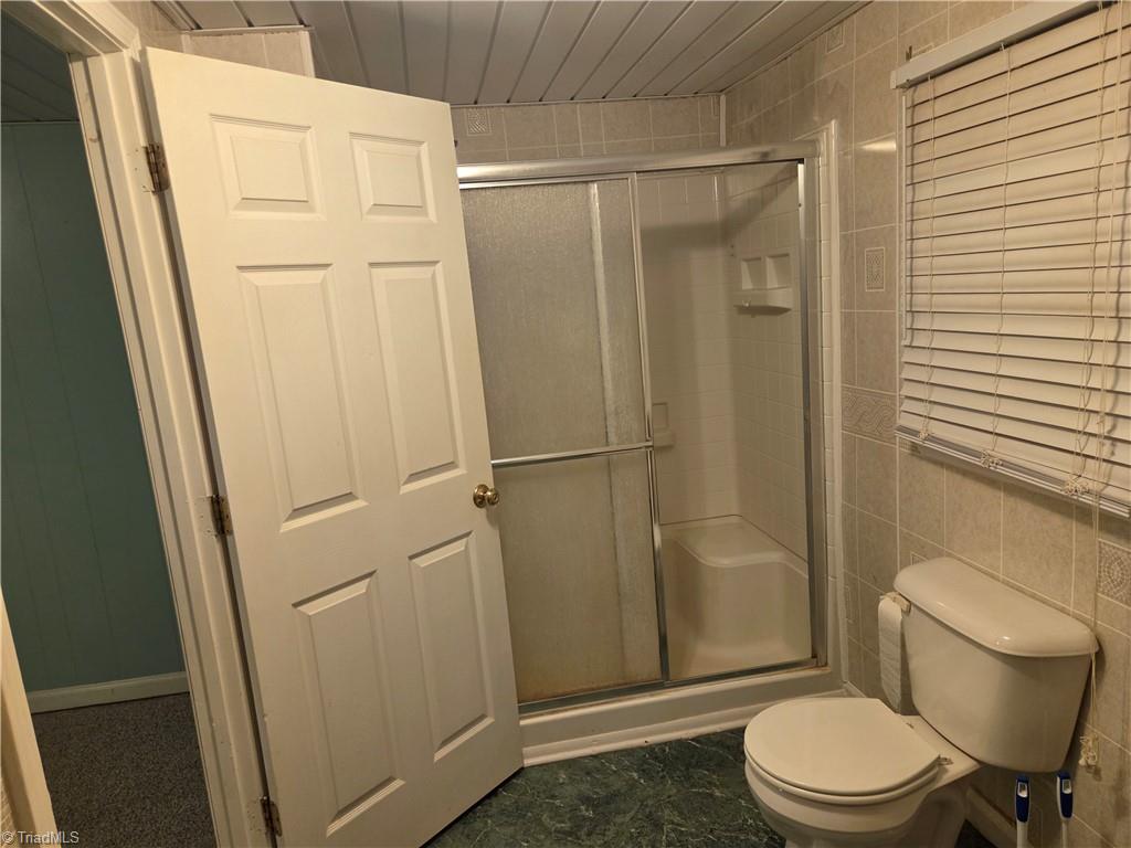 310 Kennon Road Ruffin, NC 27326 - Photo 8 of 15 Primary Bath