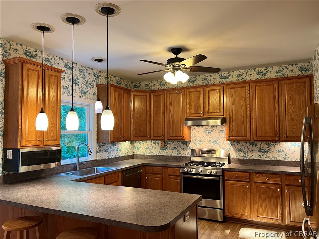 48 Fairfield Road Hartfield, VA 23071 - Photo 14 of 34 Great Cabinetry - Lots of Space