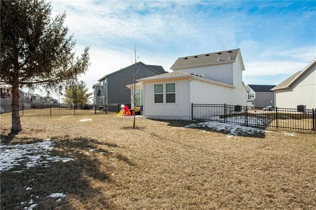 $365,000 | 27614 East Red Fox Street, Lee's Summit, MO 64086