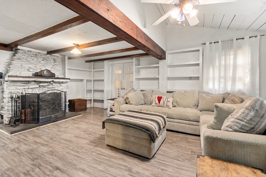 7 Victoria Avenue Rutland, MA 01543 - Photo 2 of 21