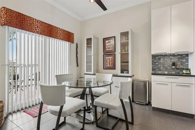 $359,990 | 7694 Granville Drive, Unit 412E, Tamarac, FL 33321