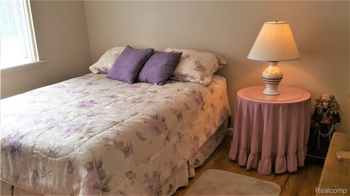 15719 Springhill Street Romulus, MI 48174 - Photo 20 of 20 Master bedroom