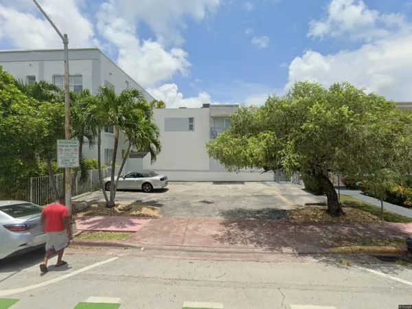 $350,000 | 1220 Euclid Avenue, Unit 2, Miami Beach, FL 33139