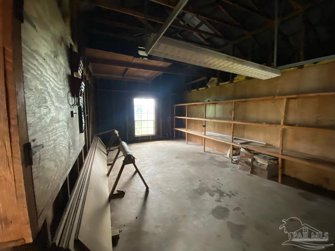 3224 Highway 4 Jay, FL 32565 - Photo 34 of 38 a view of entryway