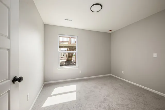 $279,950 | 908 2nd Street, Perry, KS 66073