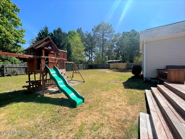 $2,400 | 2239 East Indiana Avenue, Southern Pines, NC 28387